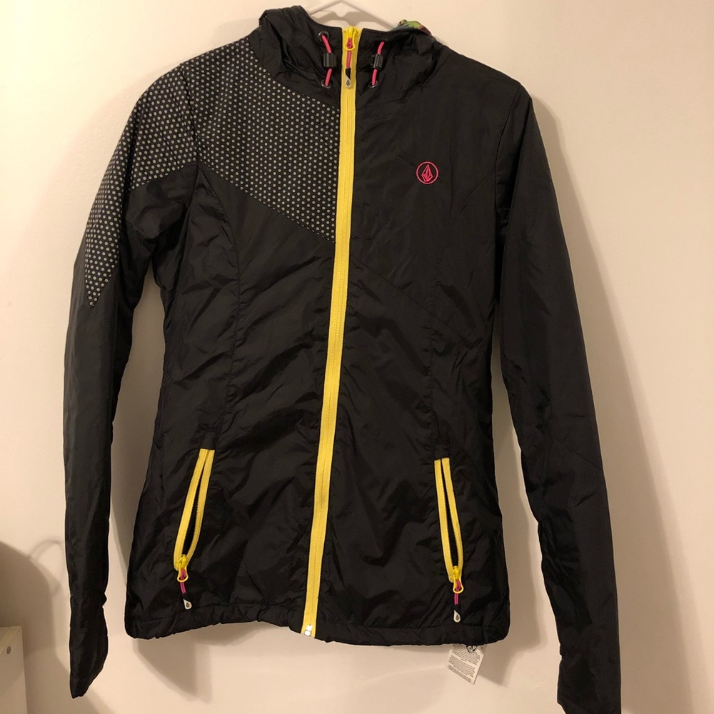 Like new women’s volcom jacket extra small